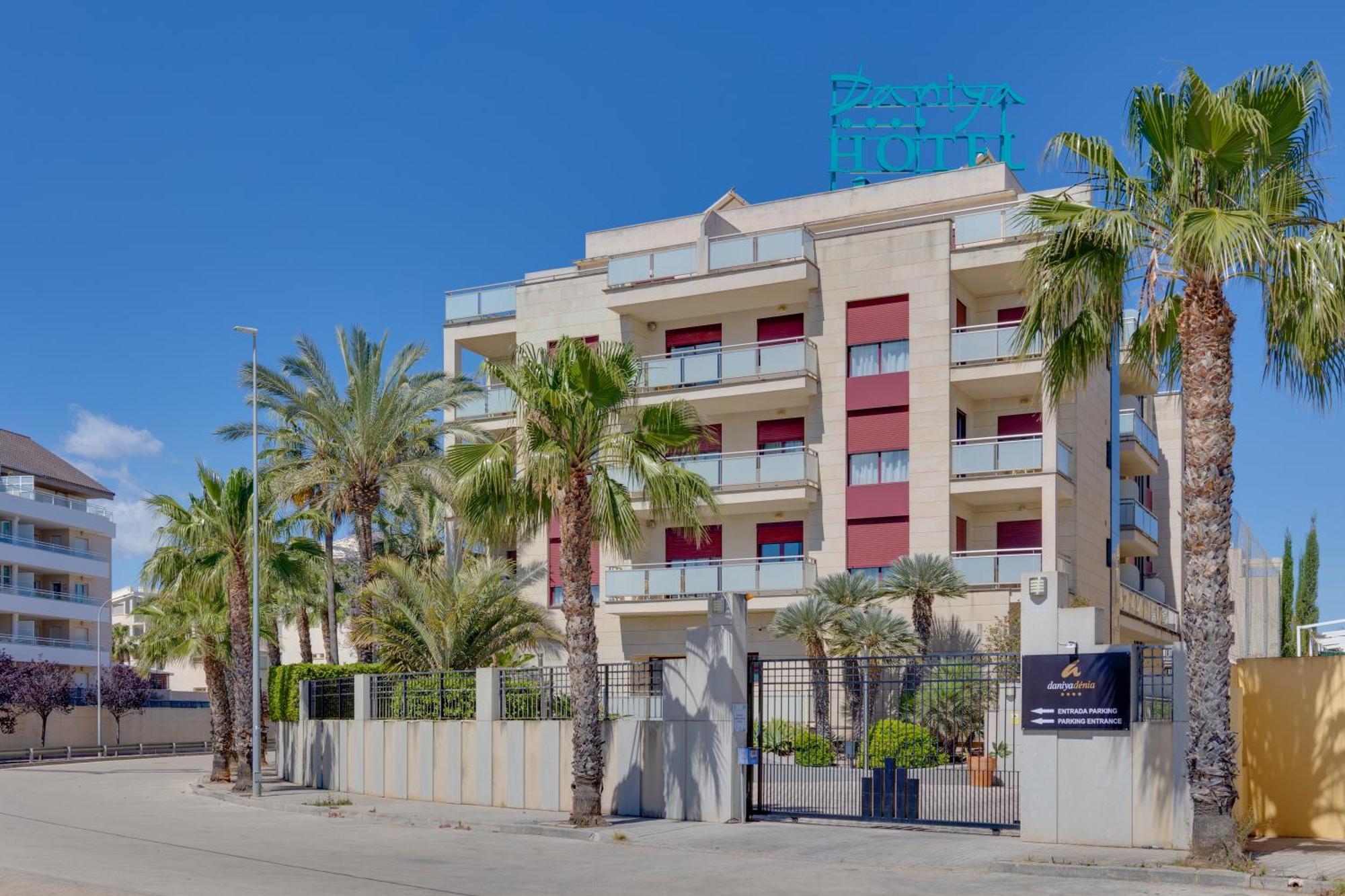 Hotel Daniya Spa&business 4*